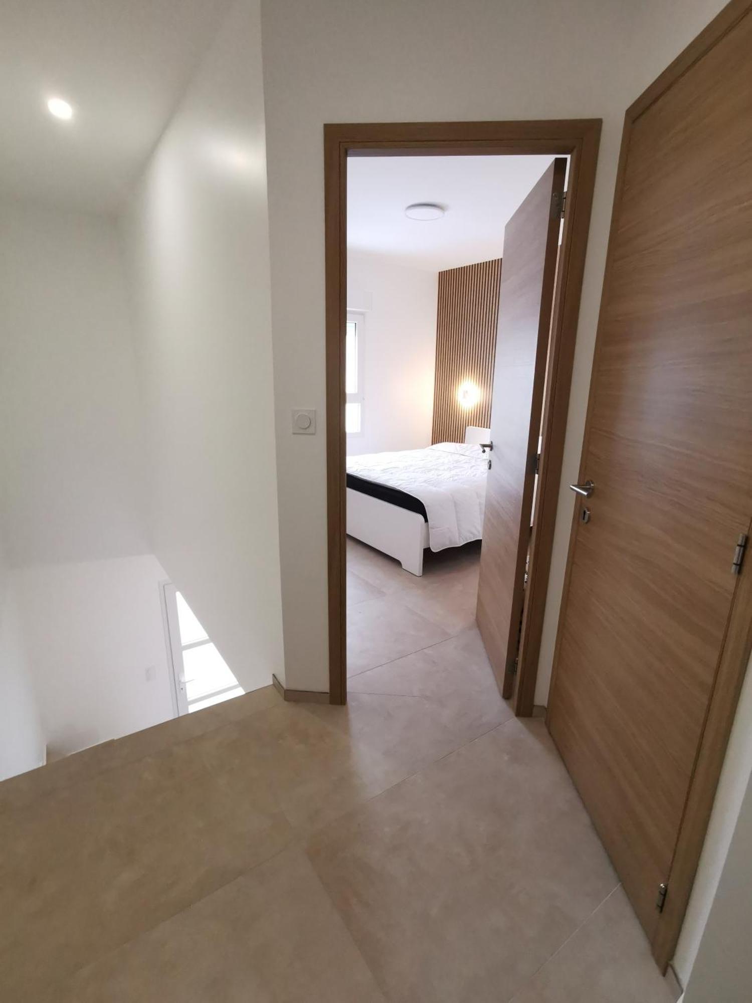 Magnifique Duplex Neuf Parking Et Terrasse Apartment Dole Exterior foto