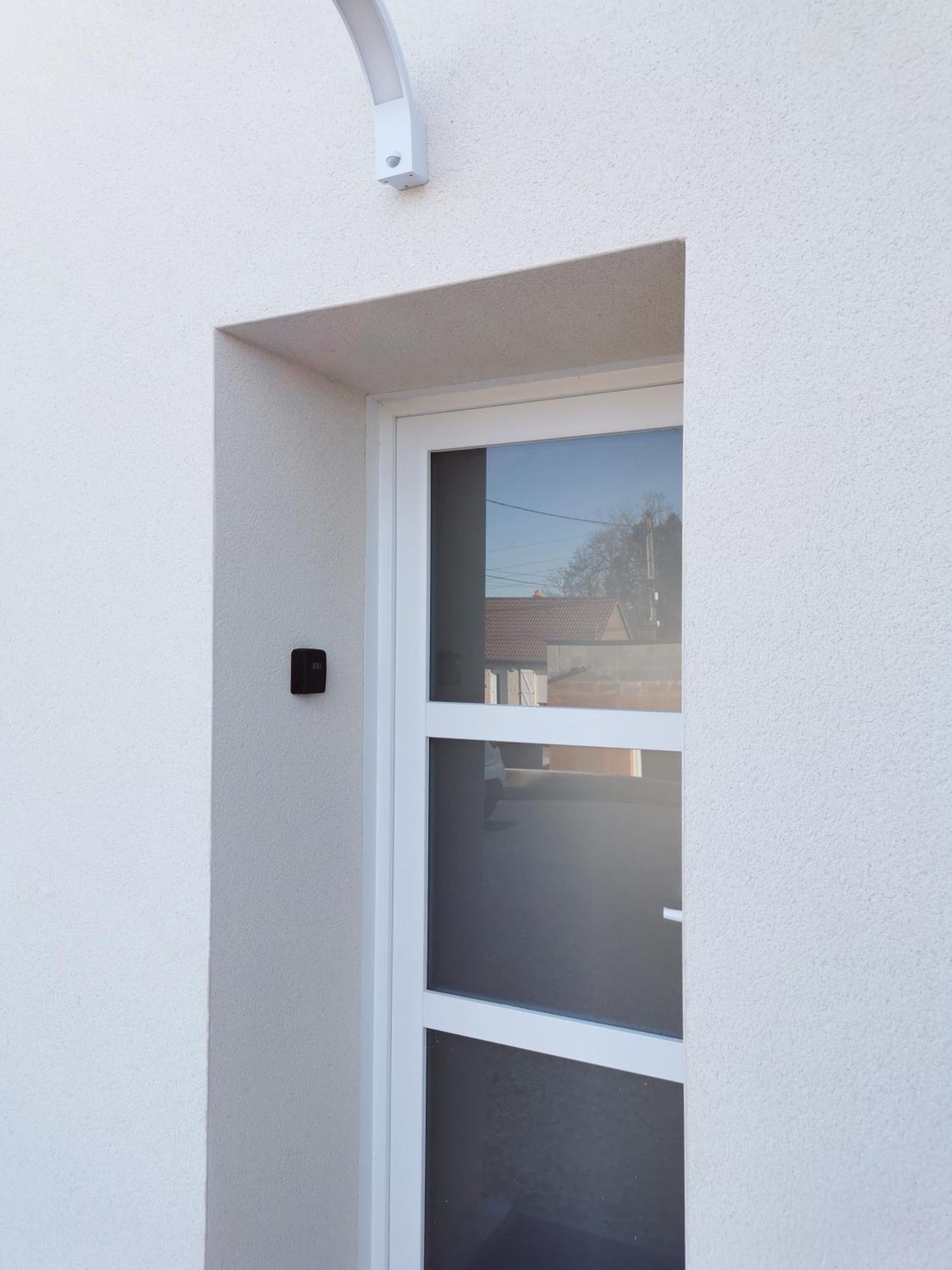 Magnifique Duplex Neuf Parking Et Terrasse Apartment Dole Exterior foto
